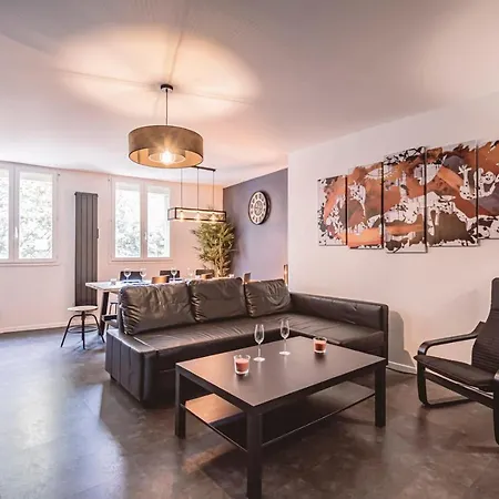 Place D'erlon 65 - Duplex Avec 4 Chambres Apartment *