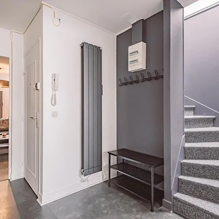 Place D'erlon 65 - Duplex Avec 4 Chambres Apartment *