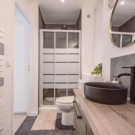 Place D'erlon 65 - Duplex Avec 4 Chambres Apartment Reims