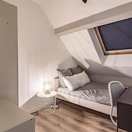 Place D'erlon 65 - Duplex Avec 4 Chambres Apartment Reims