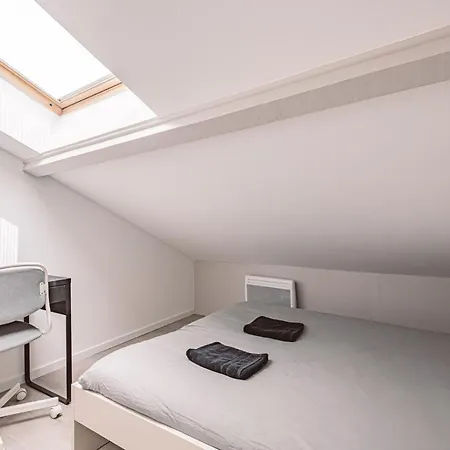 Apartment Place D'erlon 65 - Duplex Avec 4 Chambres *