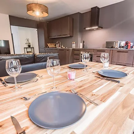 Apartment Place D'erlon 65 - Duplex Avec 4 Chambres