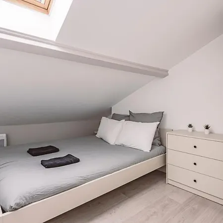 Place D'erlon 65 - Duplex Avec 4 Chambres Apartment Reims